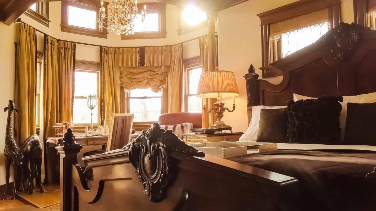 The Victoria Bed & Breakfast Bentonville Extérieur photo