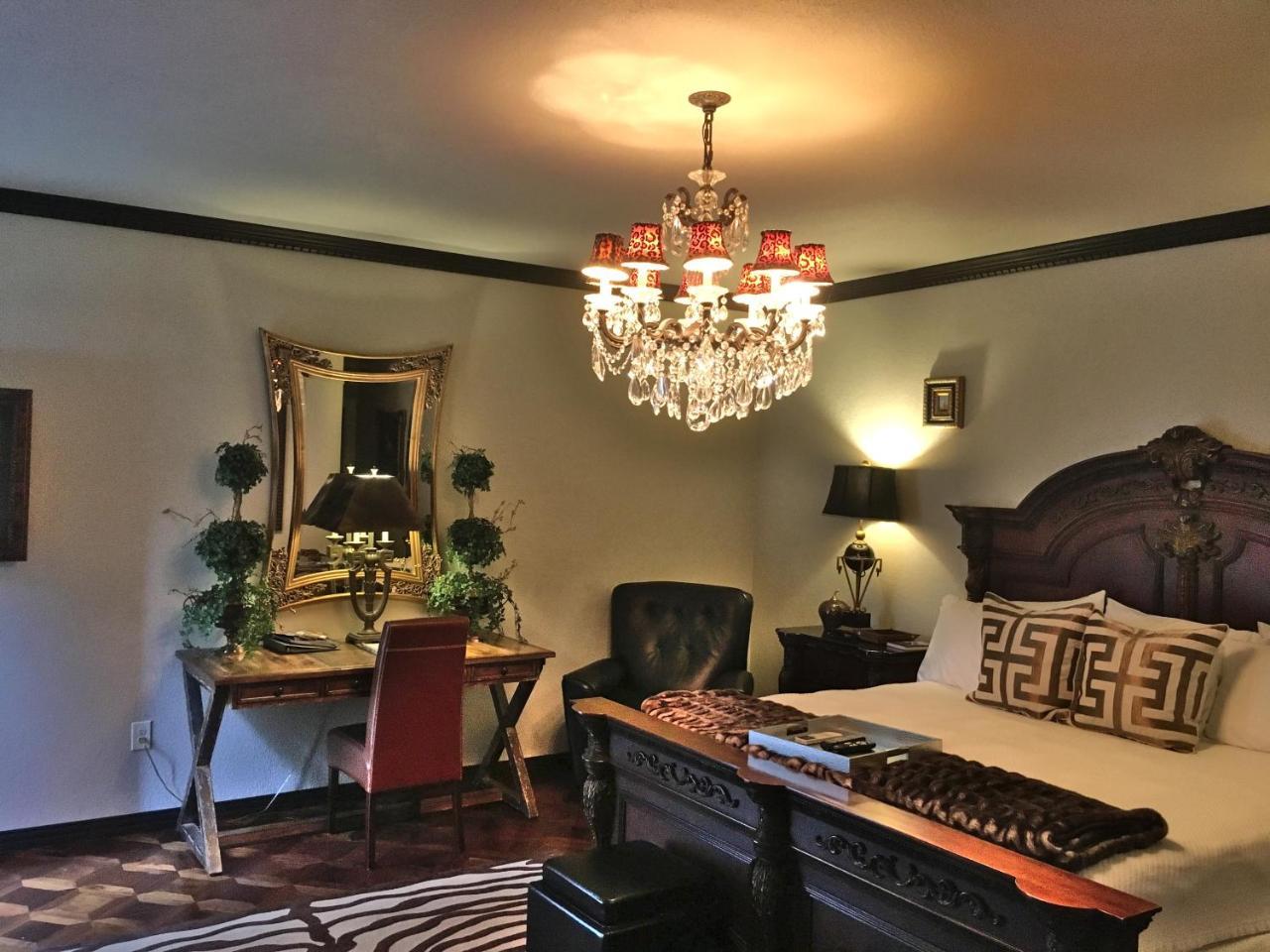 The Victoria Bed & Breakfast Bentonville Extérieur photo